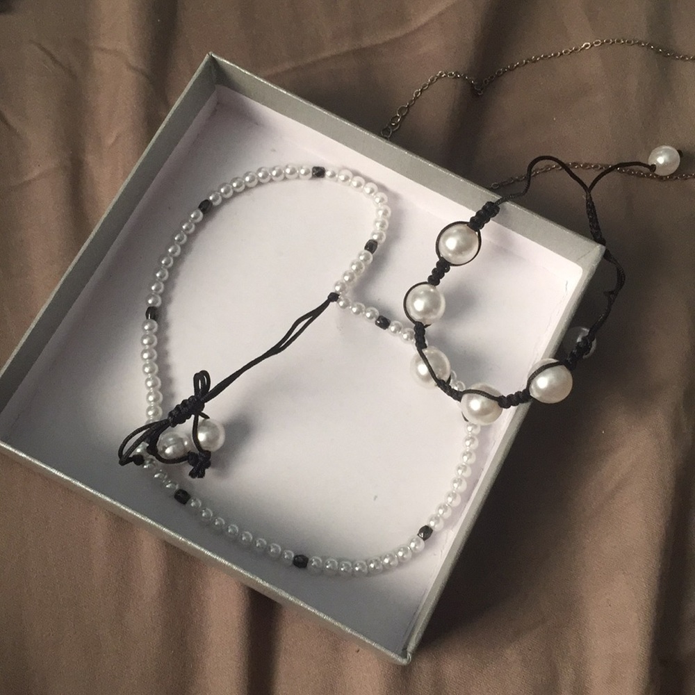 BUNDLE necklace and bracelet